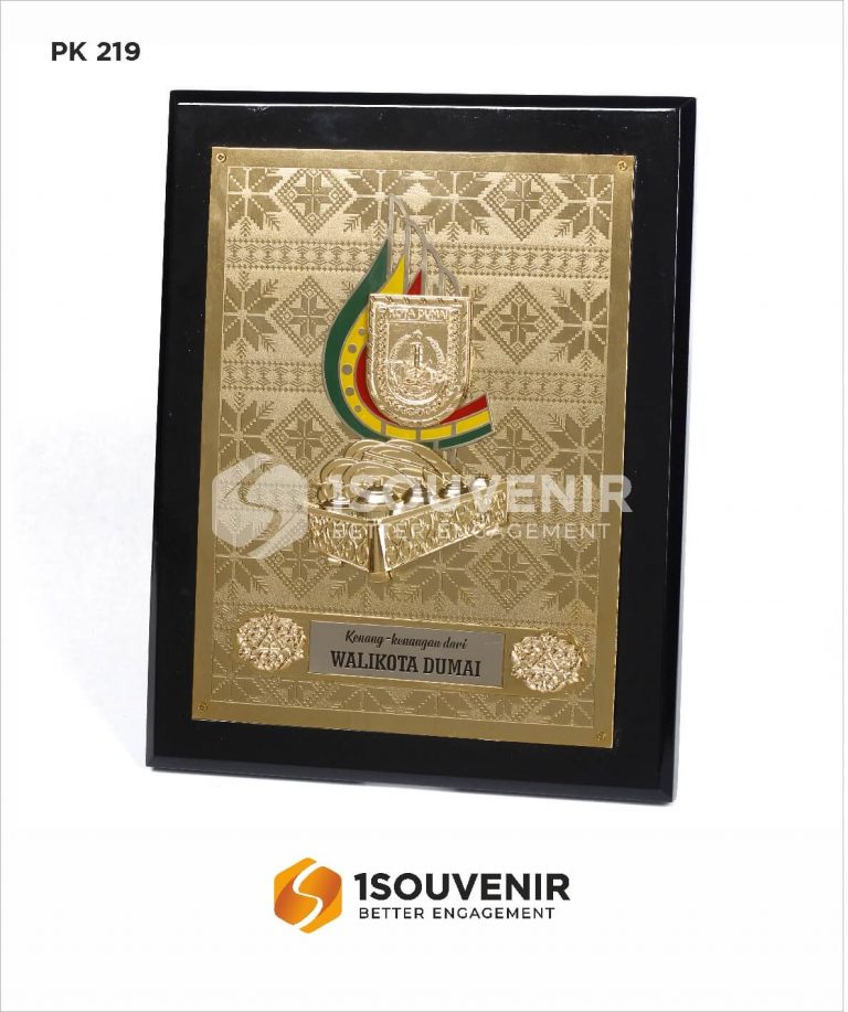 contoh plakat